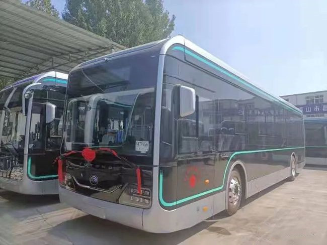 將更新200臺(tái)新能源公交車！(圖1)